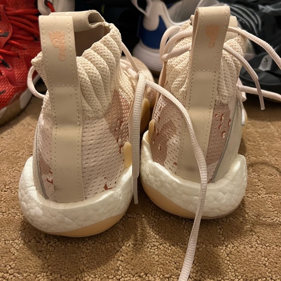 Adidas - Picture 5 of 9